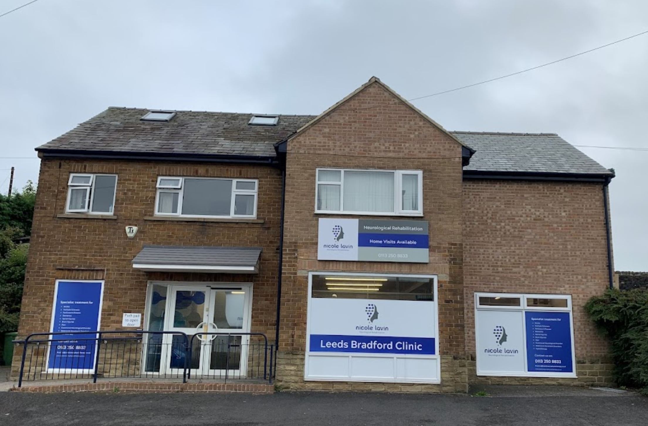 A picture of the front of our Leeds Clinic